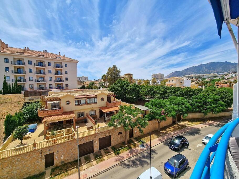 Acogedor Piso Con Terraza Y Parking! Apartment Benalmadena Exterior photo